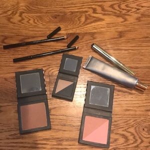 BEAUTYCOUNTER Makeup Set for Dark Skin